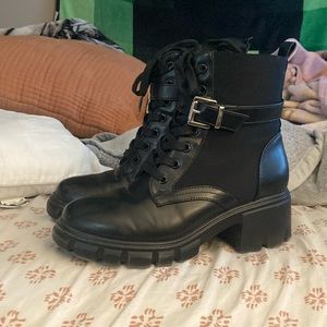 Black boots from Amazon